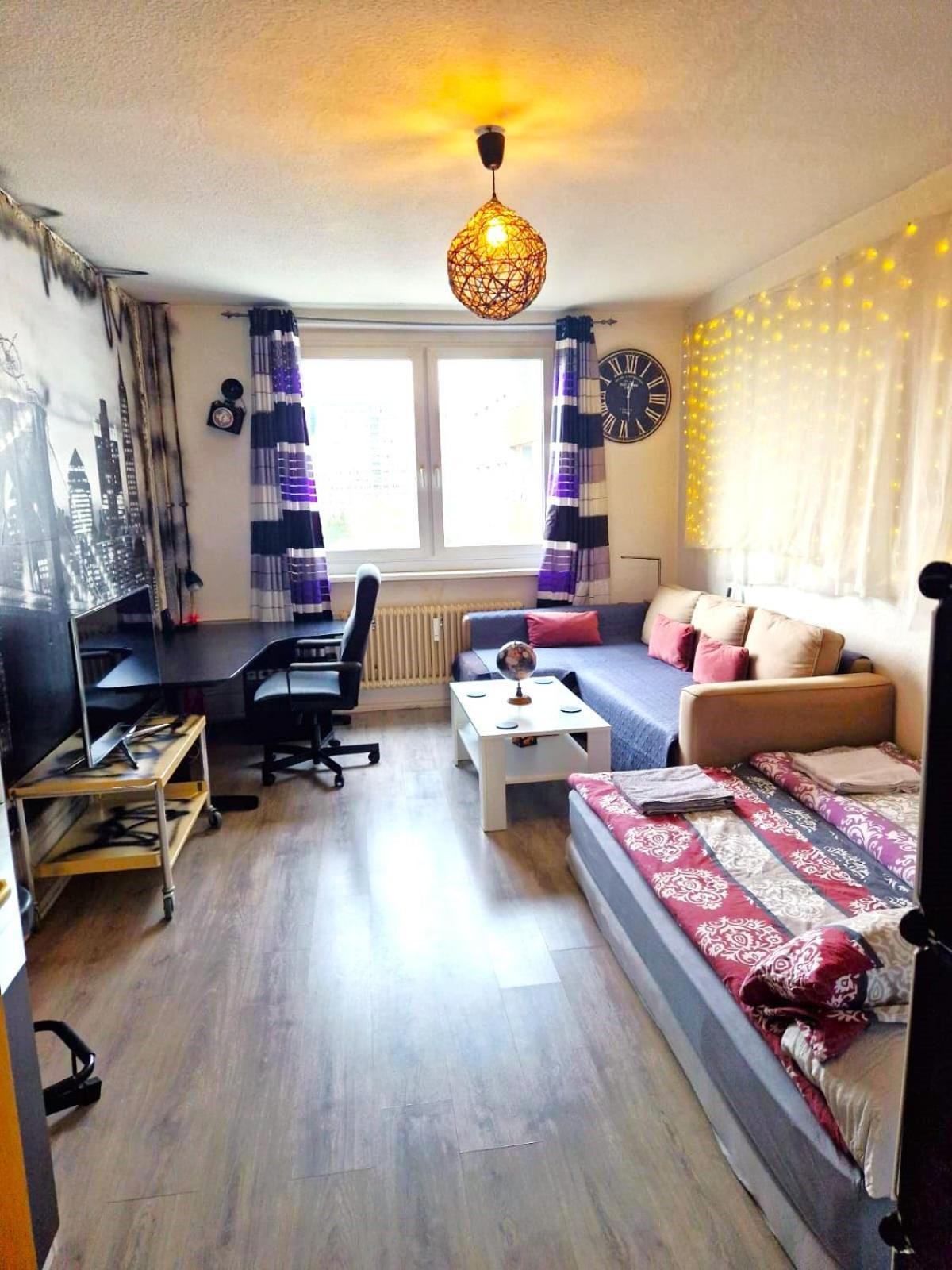 Cozy Trendy Spacious Room In Green Area 12 Min. Near To The Center Alexanderplatz Berlin Exteriör bild